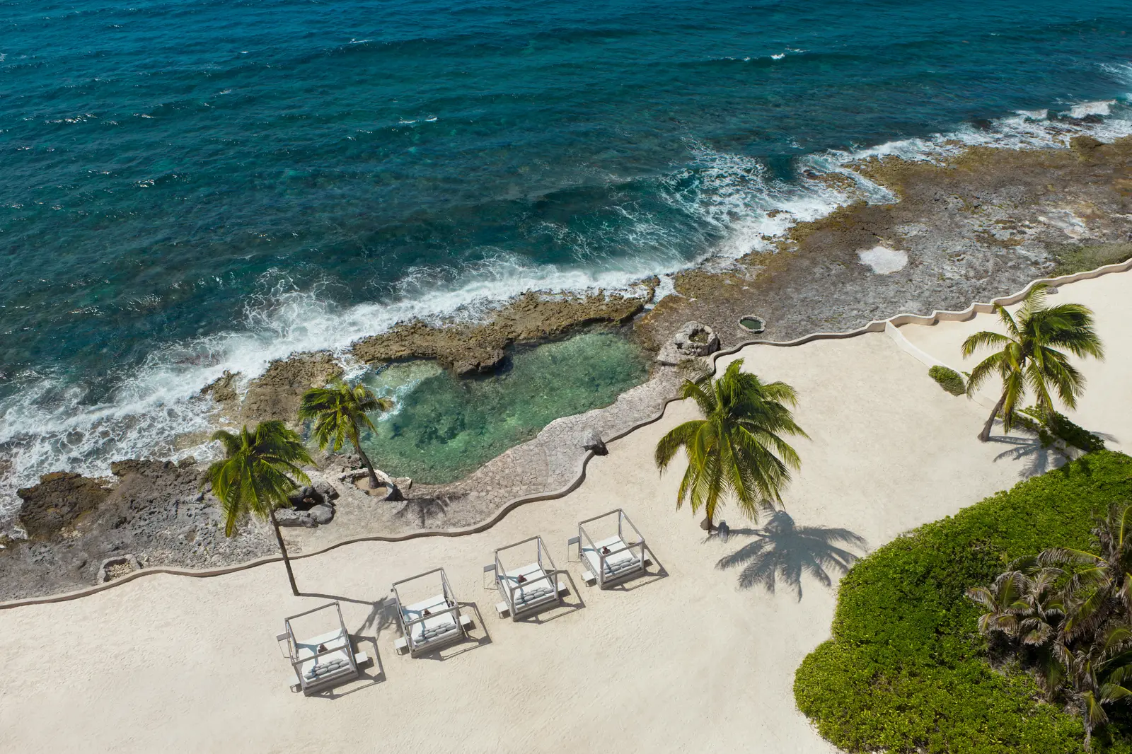Dreams Aventuras Resort & Spa