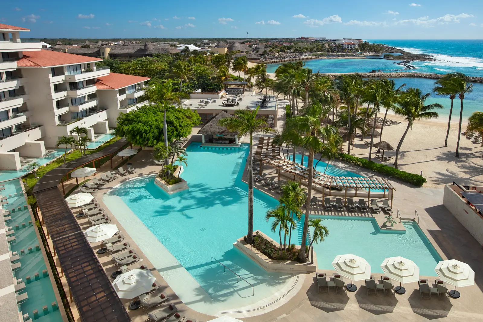 Dreams Aventuras Resort & Spa