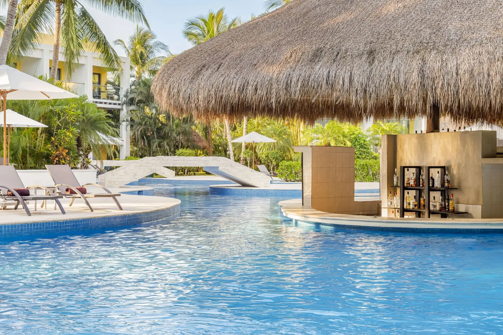 Secrets Aura Cozumel