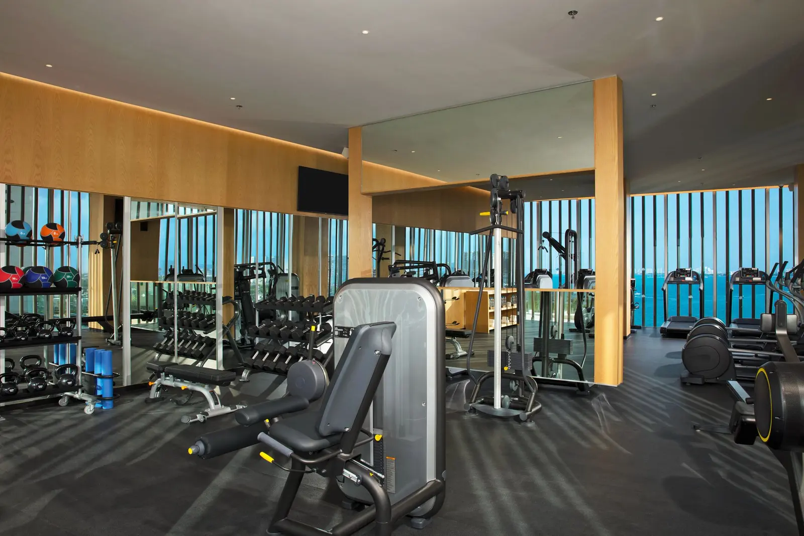 Hyatt Vivid Grand Island