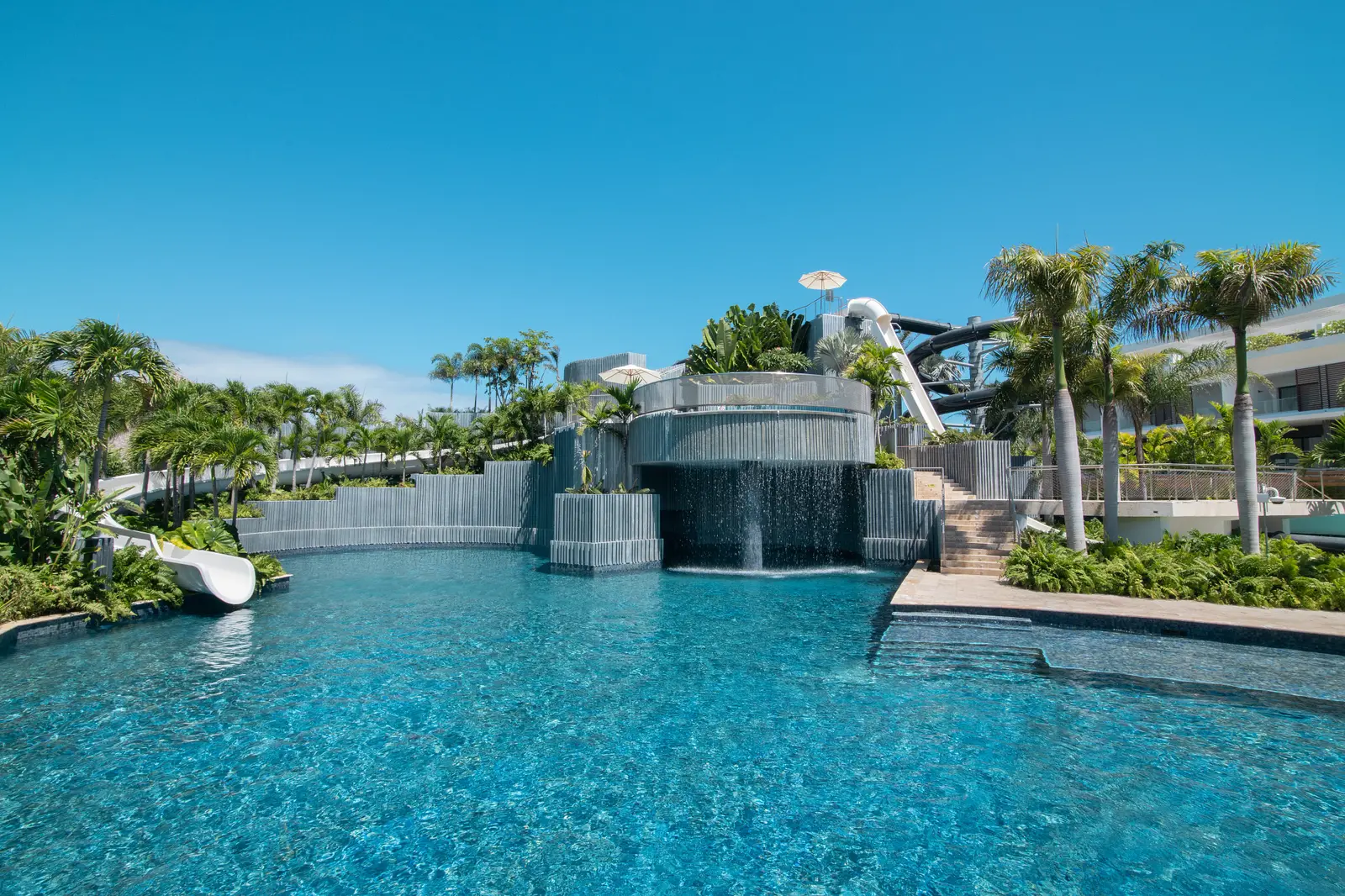 Dreams Onyx Resort & Spa