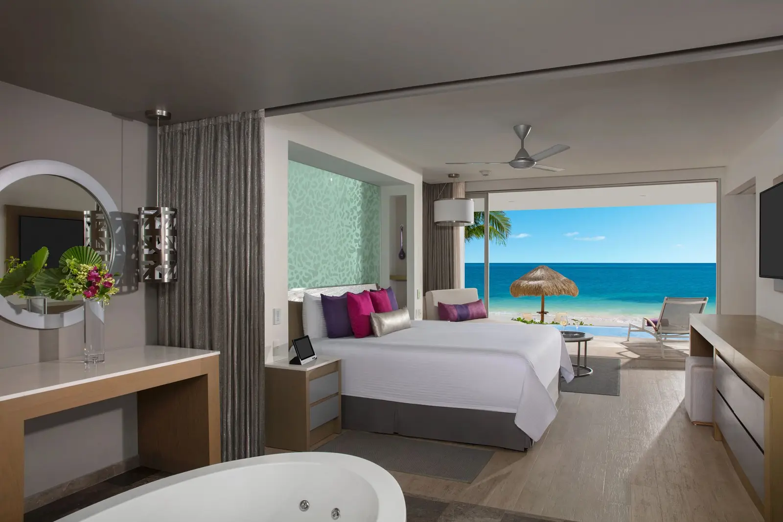 Breathless Riviera Cancún Resort & Spa