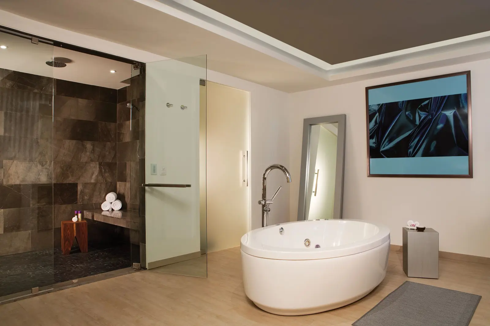 Instalaciones de Breathless Riviera Cancún Resort & Spa